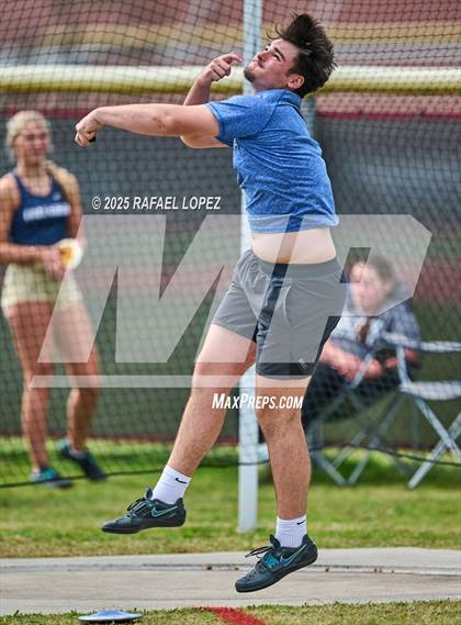 Thumbnail 3 in Spartan Relays (Discus) photogallery.
