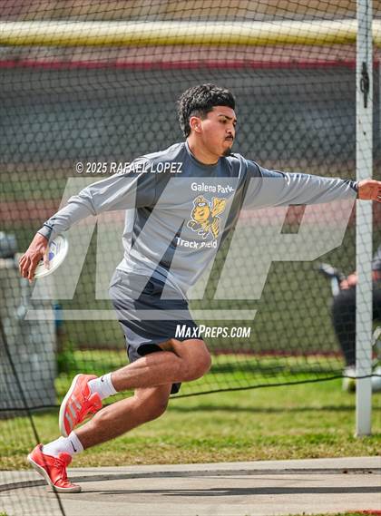 Thumbnail 3 in Spartan Relays (Discus) photogallery.