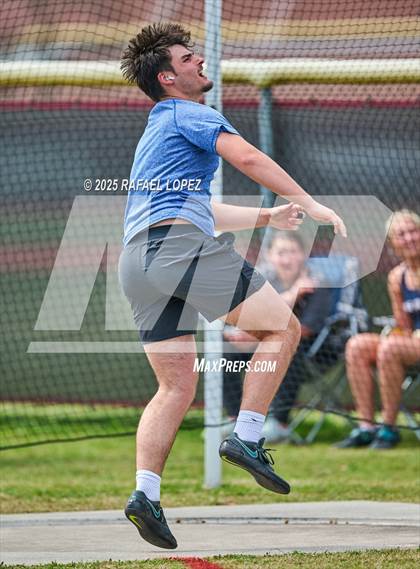 Thumbnail 3 in Spartan Relays (Discus) photogallery.
