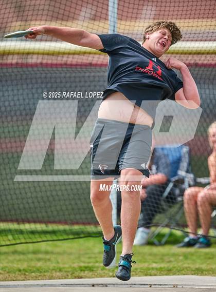 Thumbnail 2 in Spartan Relays (Discus) photogallery.