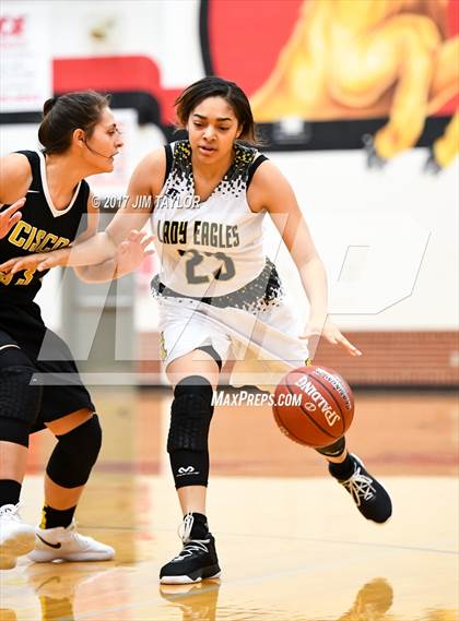 Thumbnail 3 in Cisco vs. Abilene photogallery.