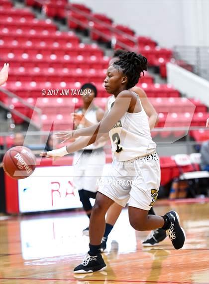 Thumbnail 2 in Cisco vs. Abilene photogallery.