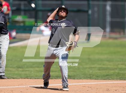 Thumbnail 2 in Golden Valley vs Maranatha photogallery.