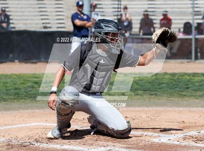 Thumbnail 3 in Golden Valley vs Maranatha photogallery.