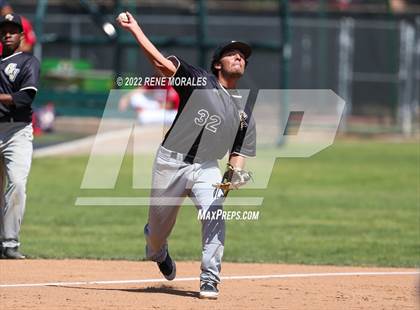 Thumbnail 3 in Golden Valley vs Maranatha photogallery.