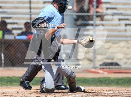Thumbnail 1 in Golden Valley vs Maranatha photogallery.