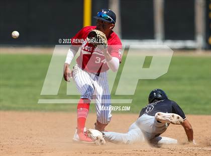 Thumbnail 3 in Golden Valley vs Maranatha photogallery.