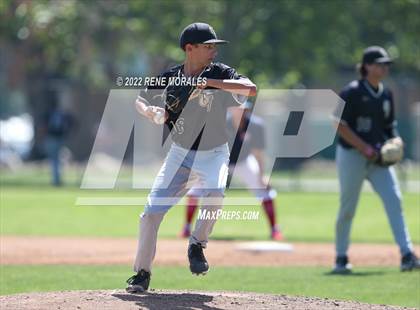 Thumbnail 3 in Golden Valley vs Maranatha photogallery.