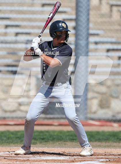 Thumbnail 2 in Golden Valley vs Maranatha photogallery.