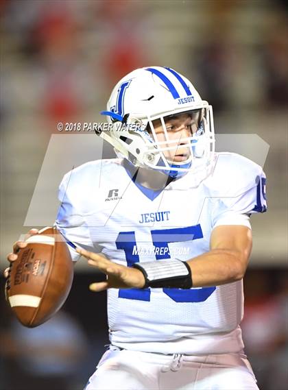Thumbnail 2 in Jesuit @ Archbishop Rummel photogallery.