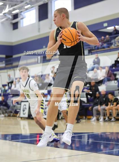 Thumbnail 1 in Highland vs. Meridian (Corner Canyon Tournament of Champions) photogallery.