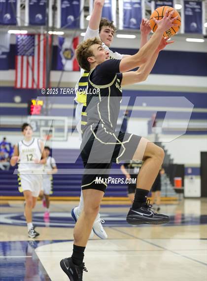 Thumbnail 2 in Highland vs. Meridian (Corner Canyon Tournament of Champions) photogallery.