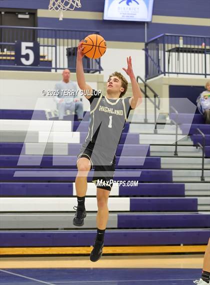 Thumbnail 3 in Highland vs. Meridian (Corner Canyon Tournament of Champions) photogallery.