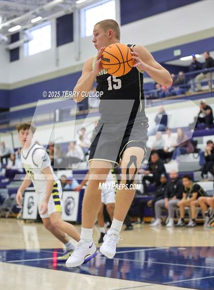 Thumbnail 3 in Highland vs. Meridian (Corner Canyon Tournament of Champions) photogallery.
