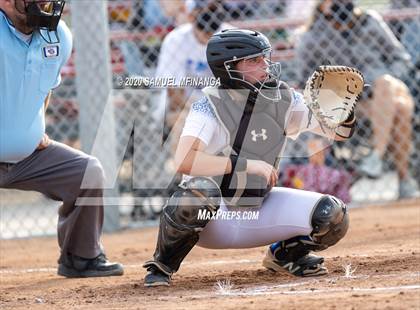 Thumbnail 2 in McCook vs. Lincoln East photogallery.