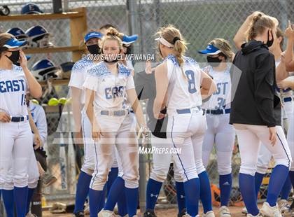 Thumbnail 2 in McCook vs. Lincoln East photogallery.