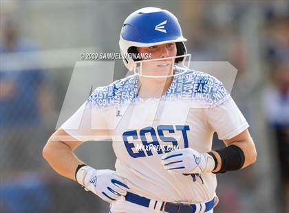 Thumbnail 2 in McCook vs. Lincoln East photogallery.