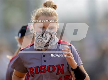 Thumbnail 1 in McCook vs. Lincoln East photogallery.