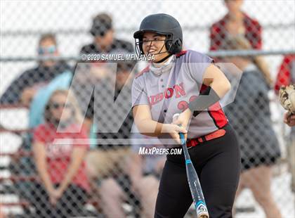 Thumbnail 2 in McCook vs. Lincoln East photogallery.