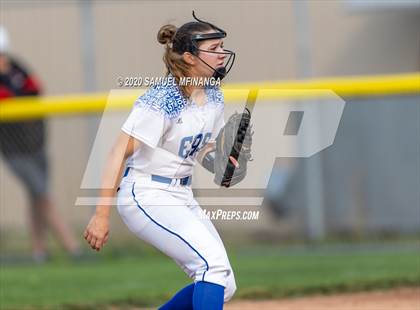 Thumbnail 3 in McCook vs. Lincoln East photogallery.
