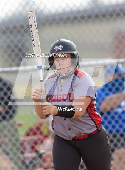 Thumbnail 1 in McCook vs. Lincoln East photogallery.