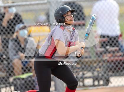 Thumbnail 3 in McCook vs. Lincoln East photogallery.