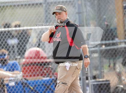 Thumbnail 2 in McCook vs. Lincoln East photogallery.
