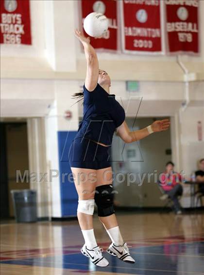 Thumbnail 2 in Valley Christian vs. Sacred Heart Cathedral (CIF CCS D3 Final) photogallery.