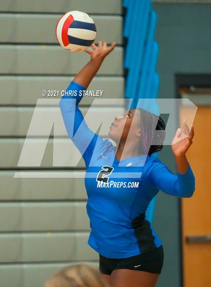 Thumbnail 2 in Fairfax vs Canyon View (Wolves Classic) photogallery.