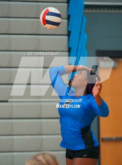 Thumbnail 1 in Fairfax vs Canyon View (Wolves Classic) photogallery.
