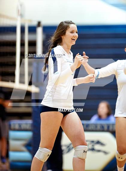 Thumbnail 2 in Northview vs. Pope (Tri Match) photogallery.