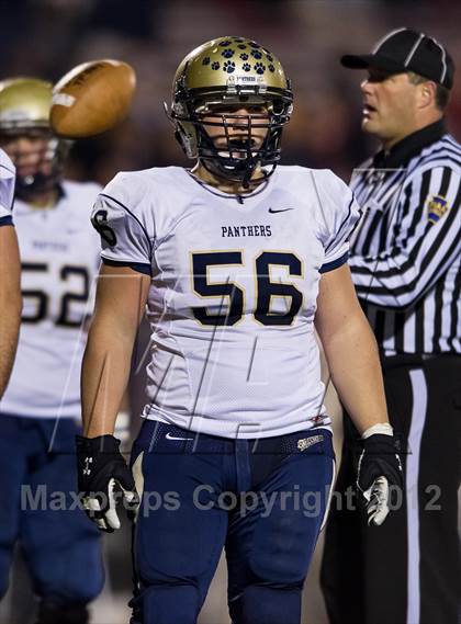 Thumbnail 2 in Thomas Jefferson vs Franklin Regional (WPIAL Class AAA Quarterfinal) photogallery.