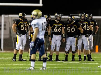 Thumbnail 2 in Thomas Jefferson vs Franklin Regional (WPIAL Class AAA Quarterfinal) photogallery.