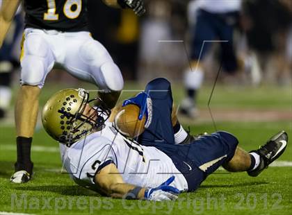 Thumbnail 2 in Thomas Jefferson vs Franklin Regional (WPIAL Class AAA Quarterfinal) photogallery.