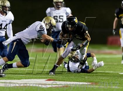 Thumbnail 2 in Thomas Jefferson vs Franklin Regional (WPIAL Class AAA Quarterfinal) photogallery.