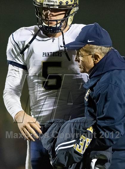 Thumbnail 1 in Thomas Jefferson vs Franklin Regional (WPIAL Class AAA Quarterfinal) photogallery.