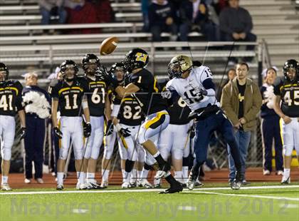 Thumbnail 2 in Thomas Jefferson vs Franklin Regional (WPIAL Class AAA Quarterfinal) photogallery.