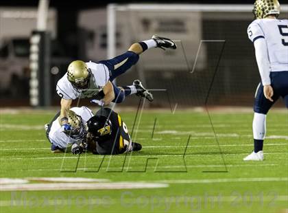 Thumbnail 1 in Thomas Jefferson vs Franklin Regional (WPIAL Class AAA Quarterfinal) photogallery.