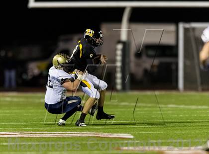 Thumbnail 3 in Thomas Jefferson vs Franklin Regional (WPIAL Class AAA Quarterfinal) photogallery.