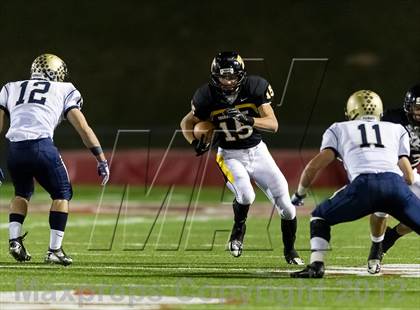 Thumbnail 3 in Thomas Jefferson vs Franklin Regional (WPIAL Class AAA Quarterfinal) photogallery.