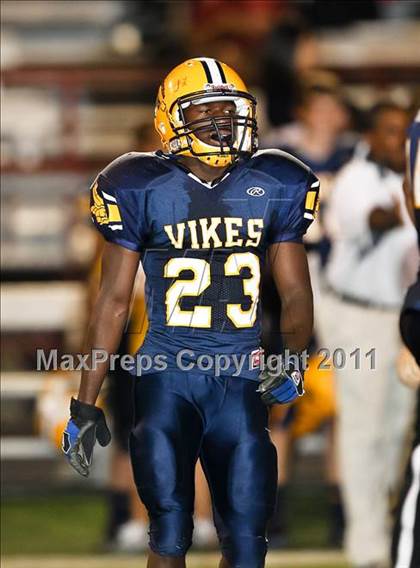 Thumbnail 3 in Marcus @ Lamar photogallery.