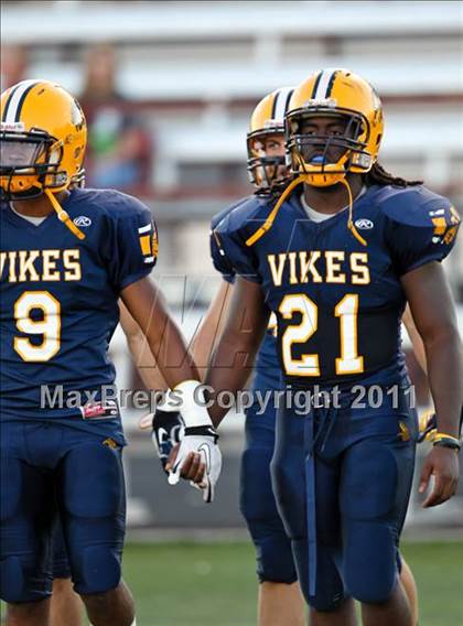 Thumbnail 1 in Marcus @ Lamar photogallery.