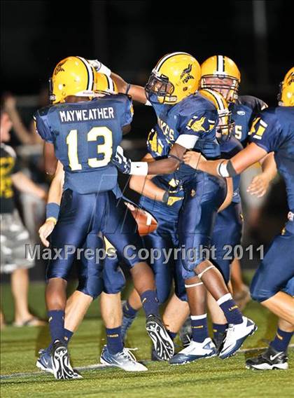 Thumbnail 3 in Marcus @ Lamar photogallery.