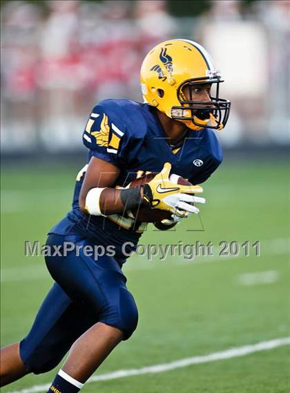 Thumbnail 3 in Marcus @ Lamar photogallery.