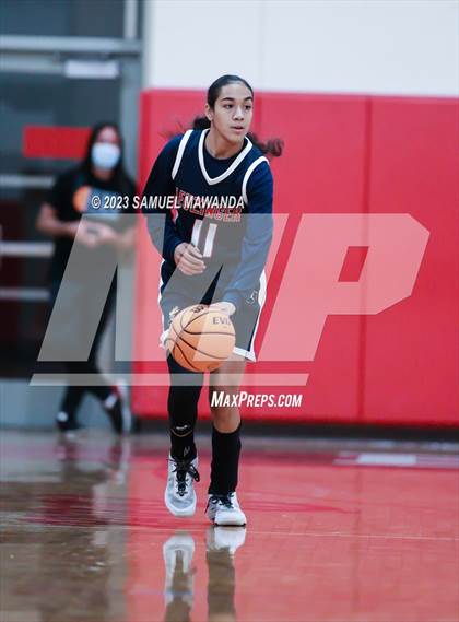 Thumbnail 1 in Leuzinger vs Burroughs (West Coast Holiday Tournament) photogallery.