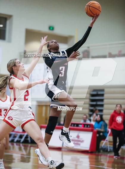 Thumbnail 3 in Leuzinger vs Burroughs (West Coast Holiday Tournament) photogallery.