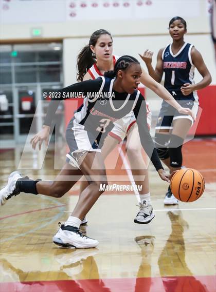 Thumbnail 2 in Leuzinger vs Burroughs (West Coast Holiday Tournament) photogallery.