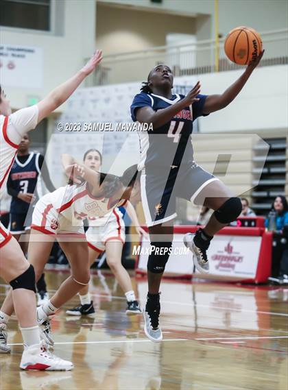 Thumbnail 2 in Leuzinger vs Burroughs (West Coast Holiday Tournament) photogallery.