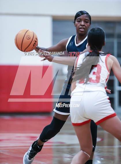 Thumbnail 3 in Leuzinger vs Burroughs (West Coast Holiday Tournament) photogallery.