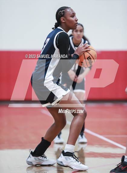 Thumbnail 3 in Leuzinger vs Burroughs (West Coast Holiday Tournament) photogallery.